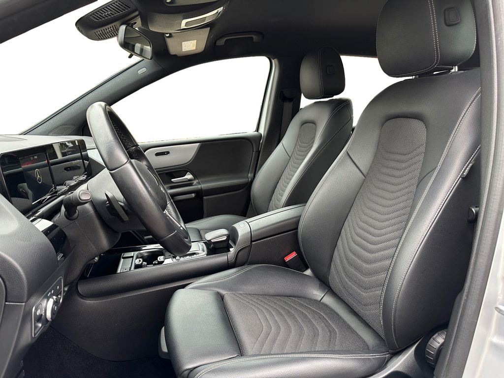 Mercedes-Benz B 200 2020