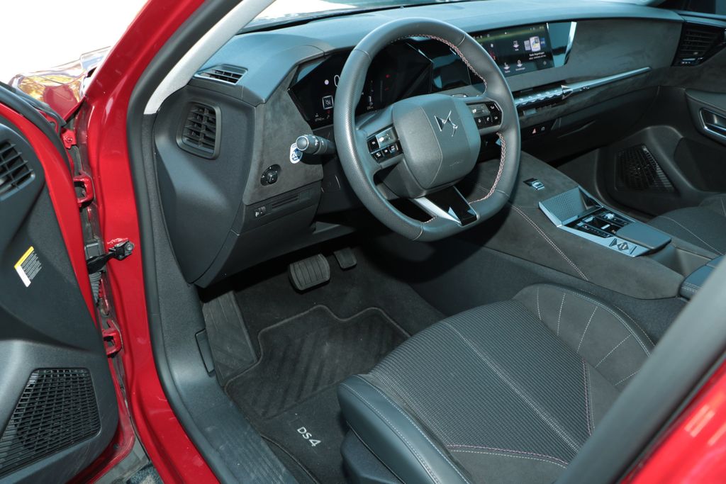 DS Automobiles DS4 2023