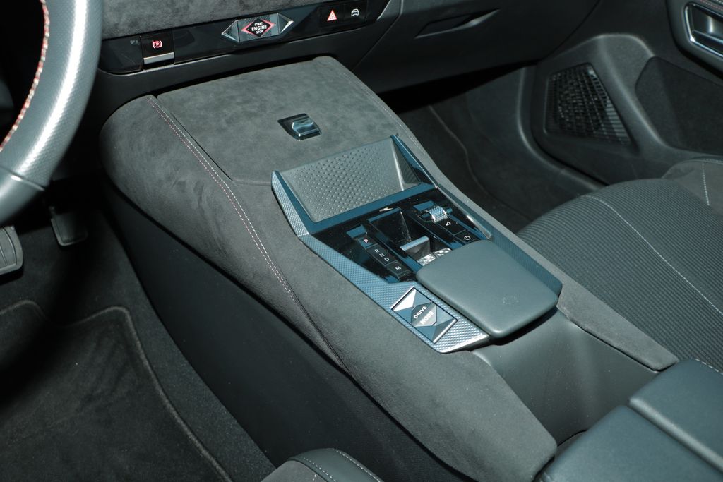 DS Automobiles DS4 2023