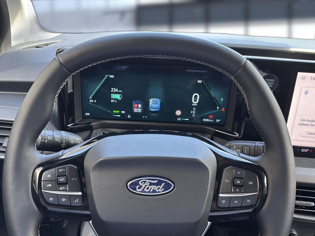 Ford Transit Courier 2025