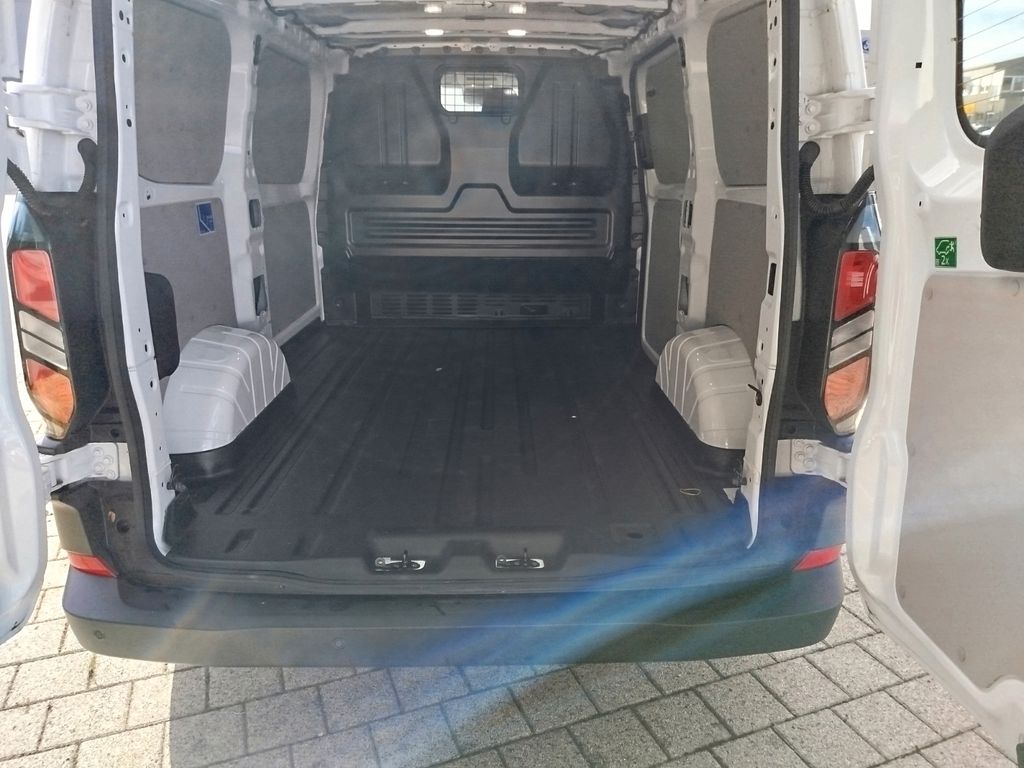 Ford Transit Custom 2025