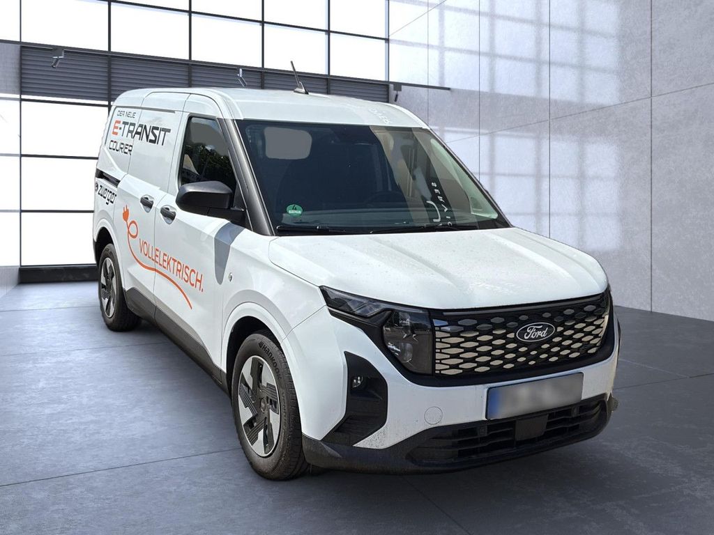 Ford Transit Courier 2025