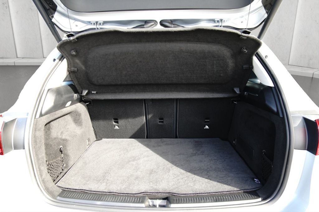 Mercedes-Benz B 180 2024