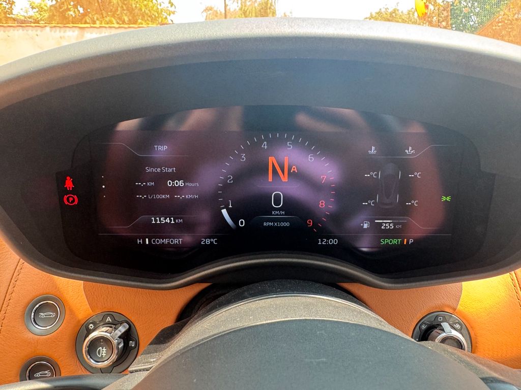McLaren GT 2021