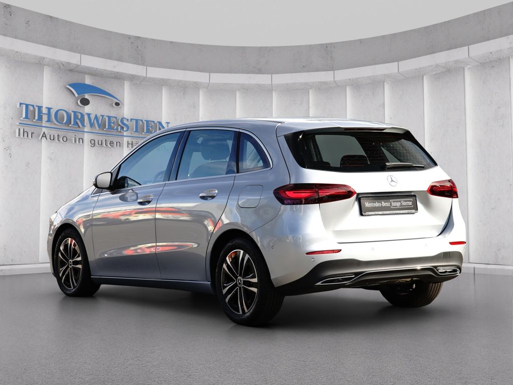 Mercedes-Benz B 180 2024