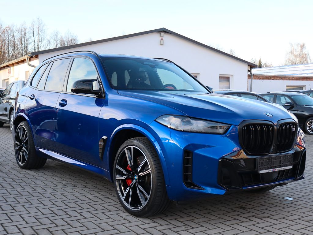 BMW X5 M60 2023