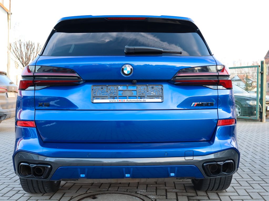BMW X5 M60 2023