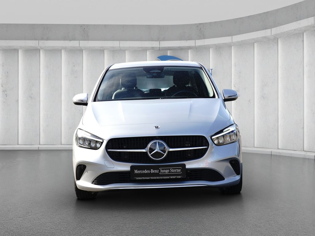 Mercedes-Benz B 180 2024