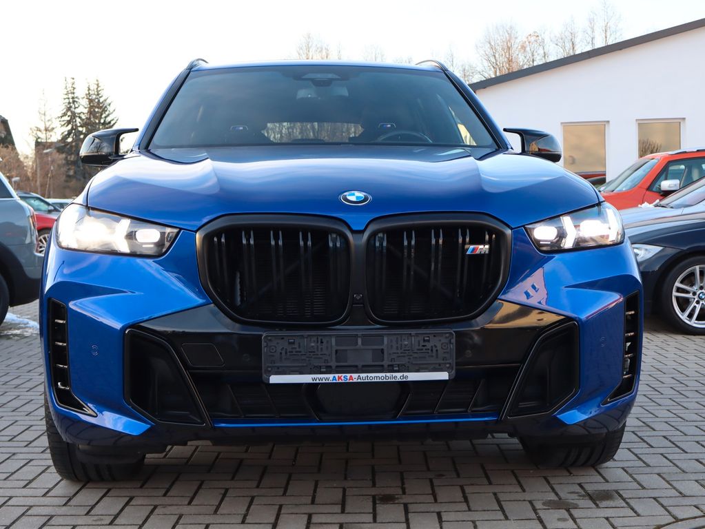 BMW X5 M60 2023