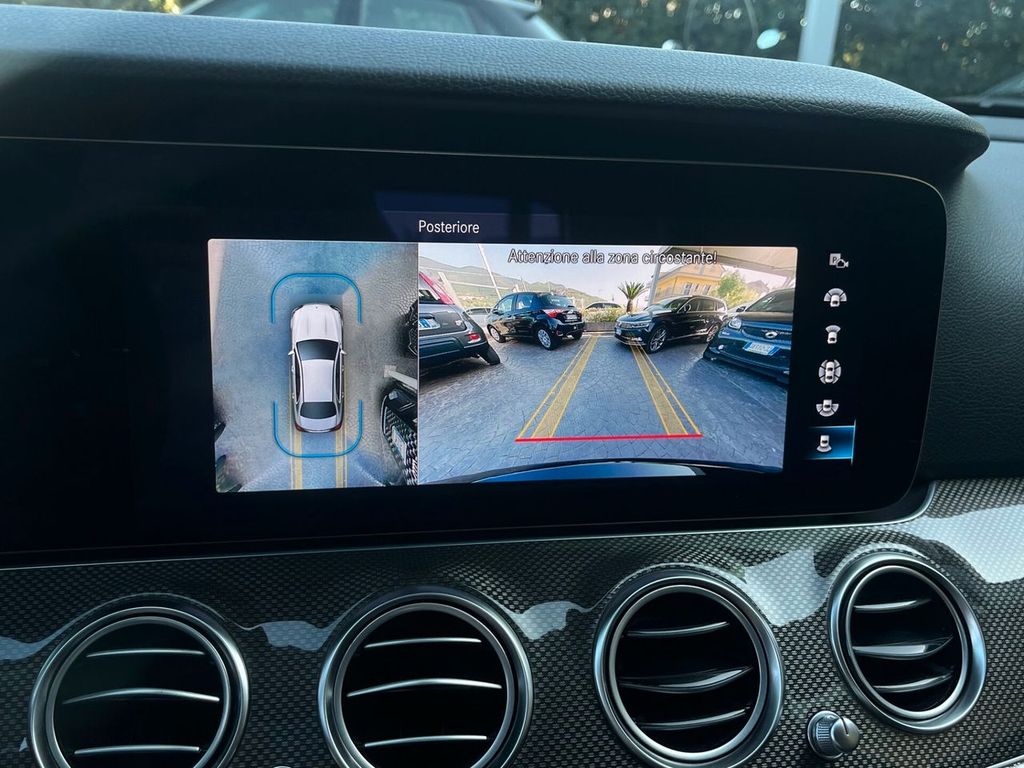 Mercedes-Benz E 300 2021