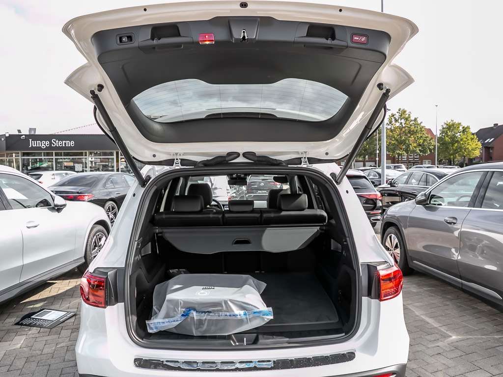 Mercedes-Benz EQB 2024