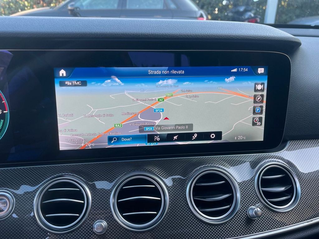 Mercedes-Benz E 300 2021