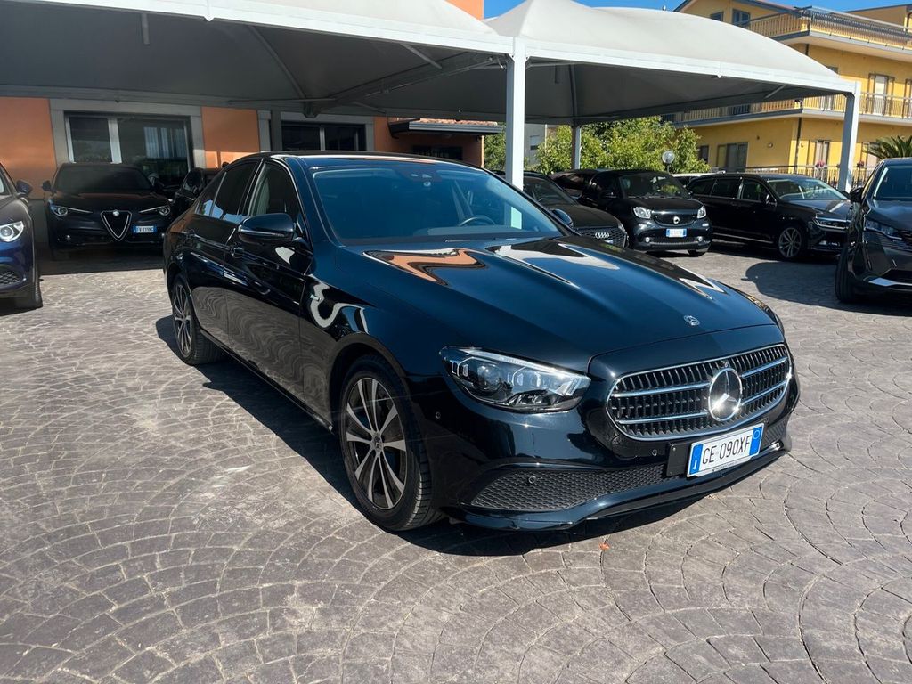 Mercedes-Benz E 300 2021