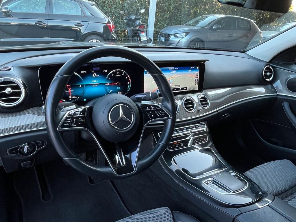 Mercedes-Benz E 300 2021