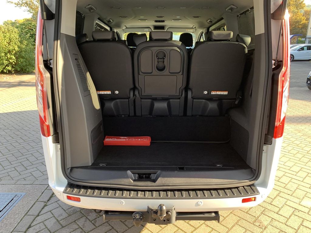 Ford Tourneo Custom 2023