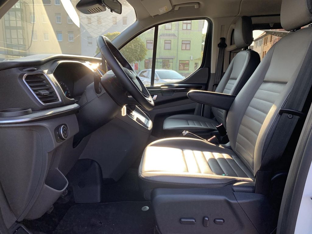 Ford Tourneo Custom 2023