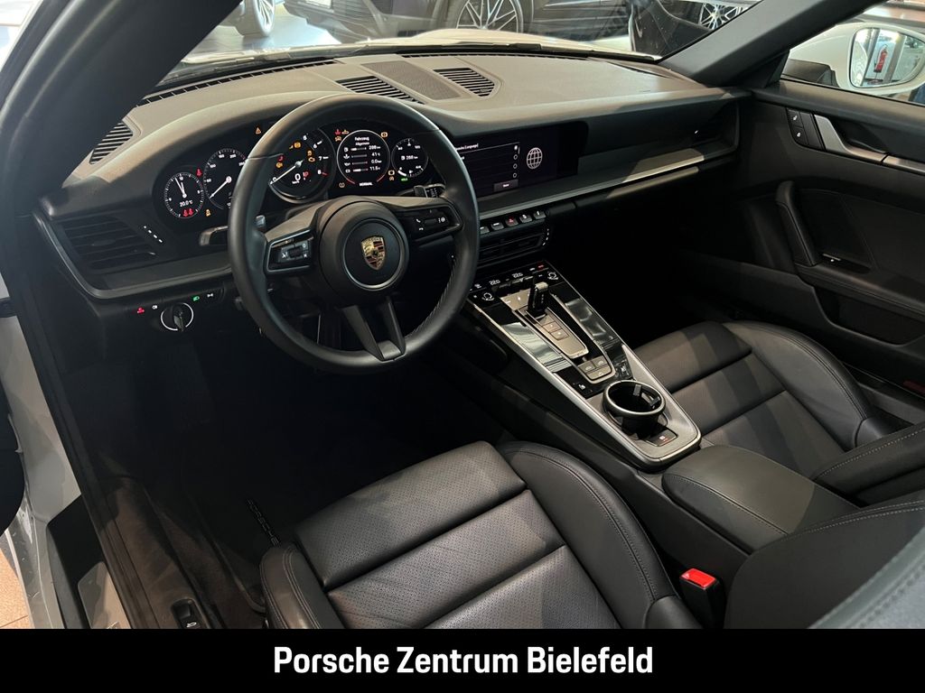 Porsche 992 2024