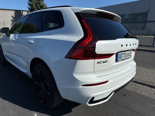 Volvo XC60 2025