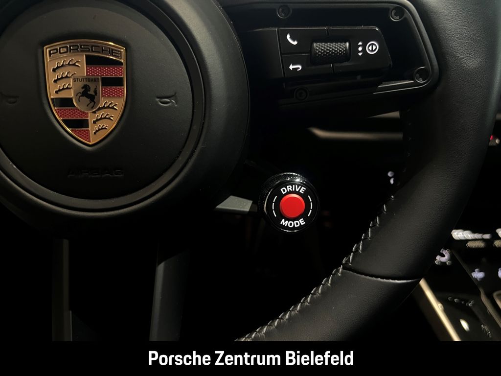 Porsche 992 2024