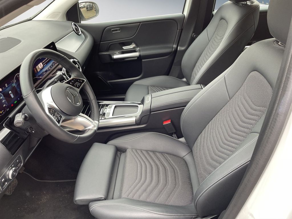 Mercedes-Benz B 250 2024