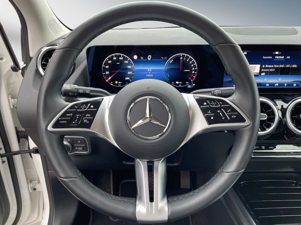 Mercedes-Benz B 250 2024