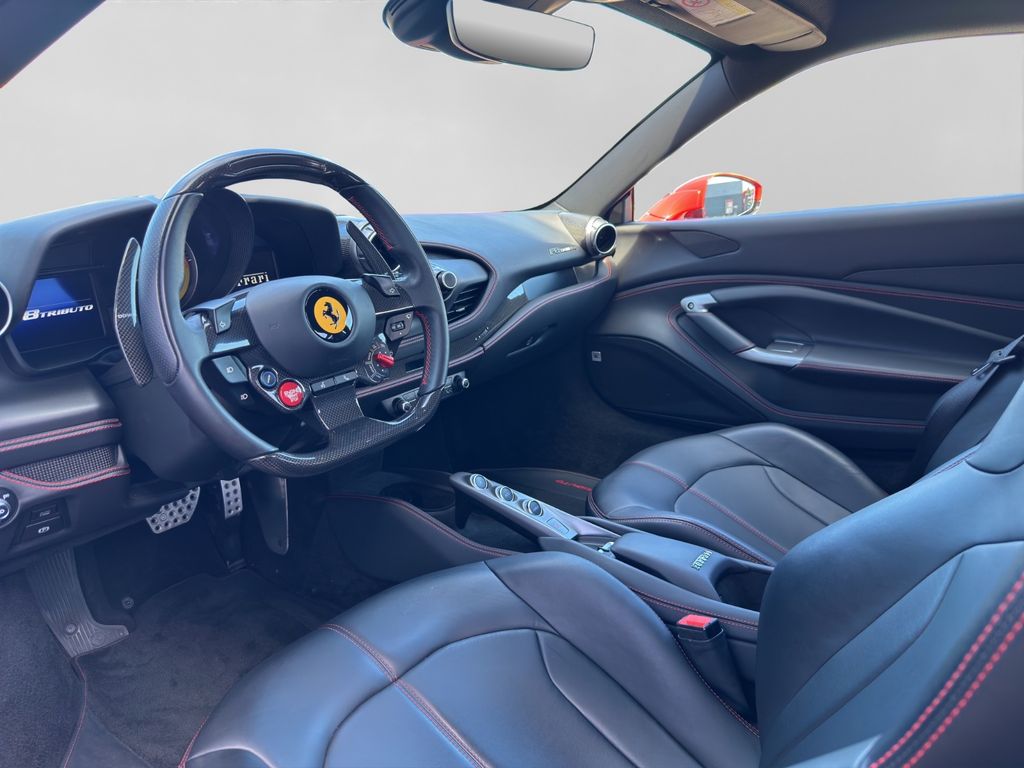 Ferrari F8 2021