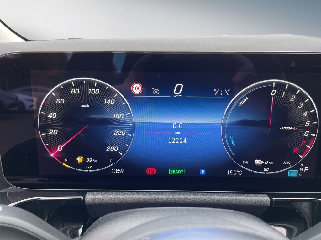 Mercedes-Benz B 250 2024