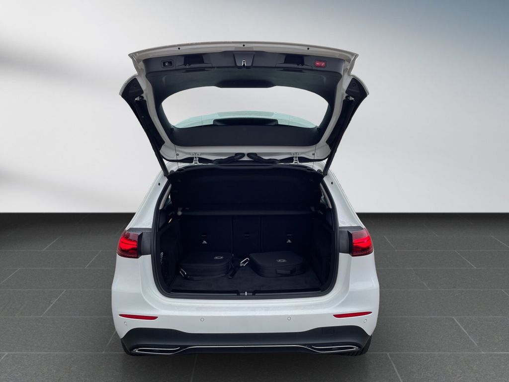 Mercedes-Benz B 250 2024