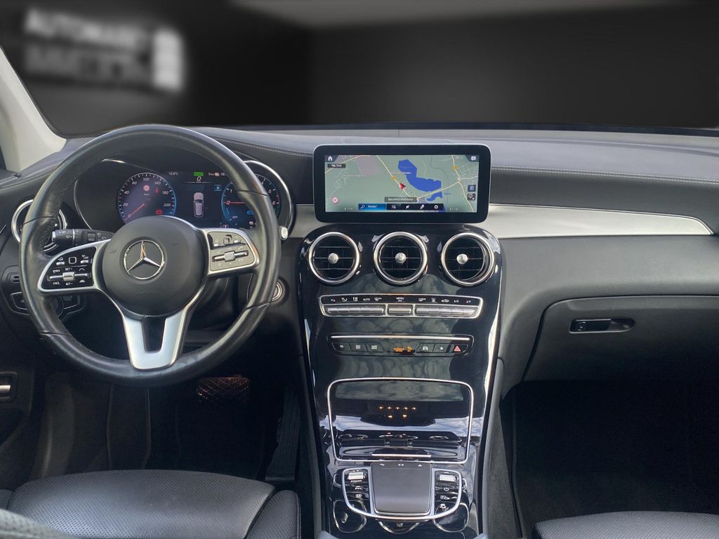 Mercedes-Benz GLC 300 2022