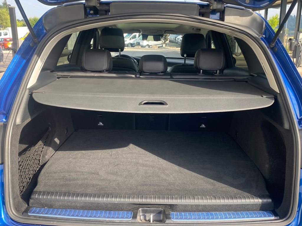 Mercedes-Benz GLC 300 2022