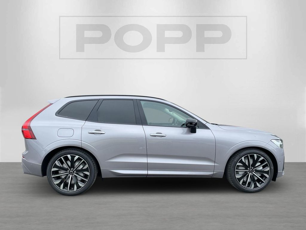 Volvo XC60 2025