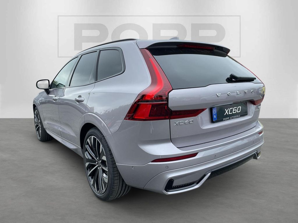 Volvo XC60 2025