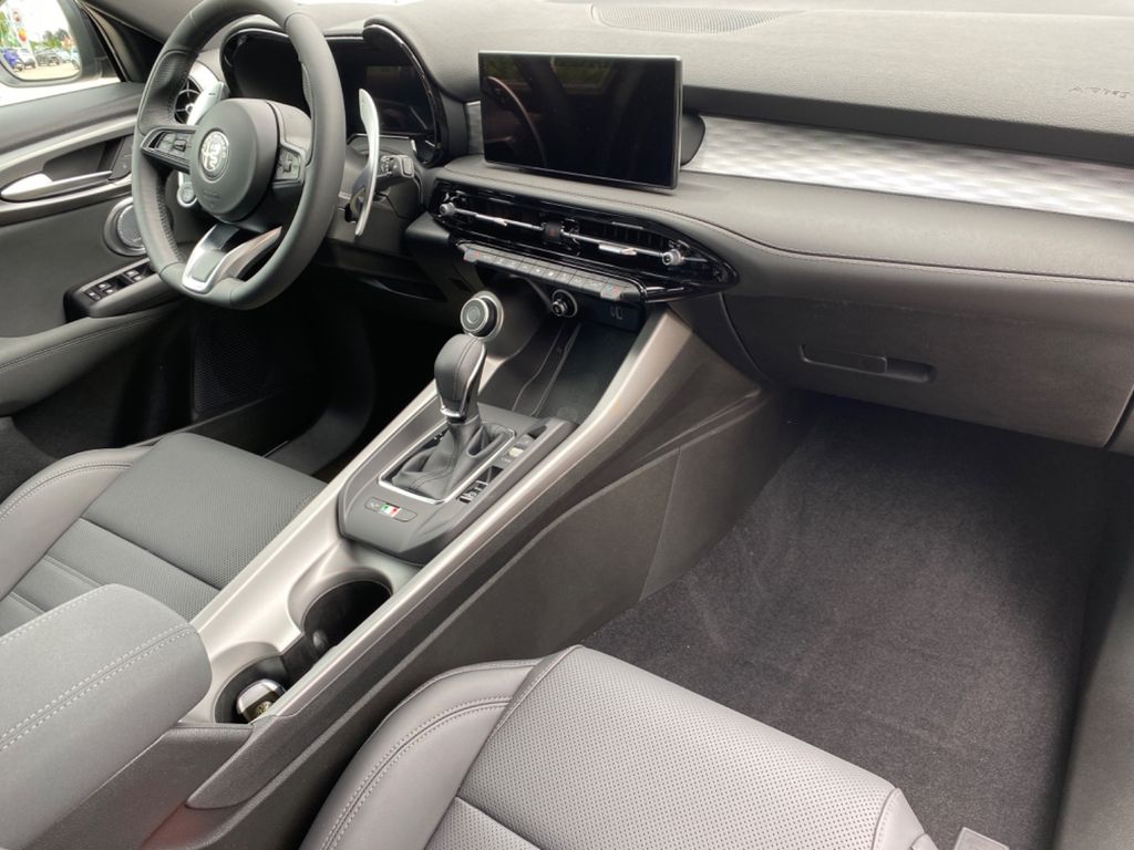 Alfa Romeo Tonale 2024