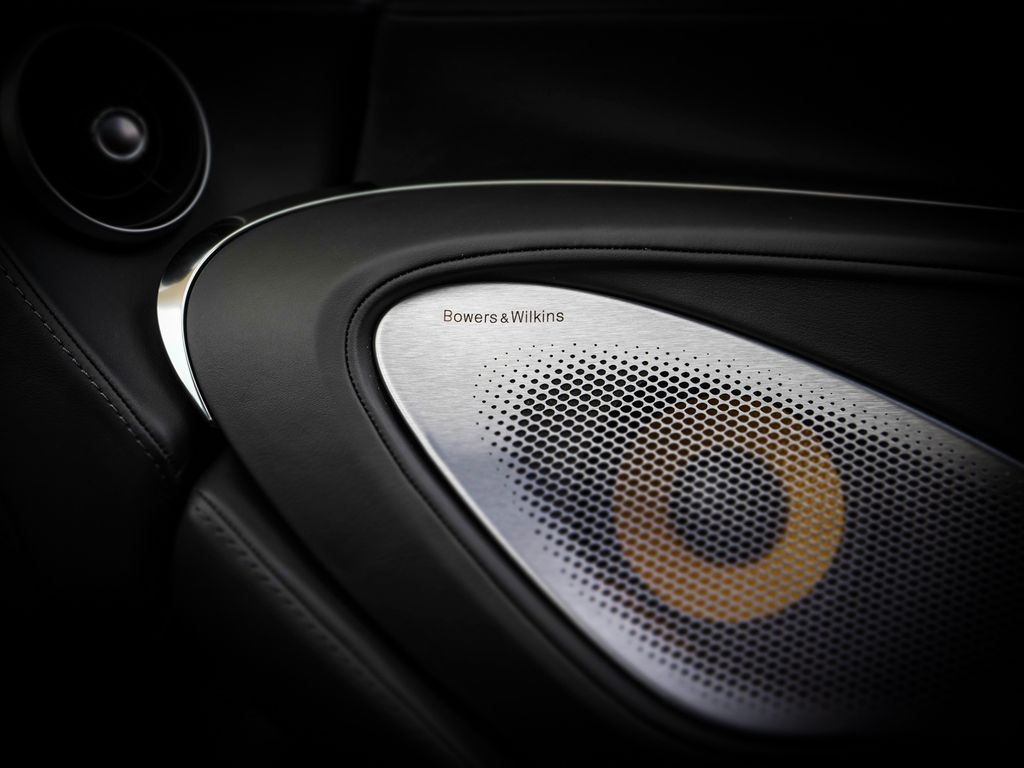 McLaren GTS 2025