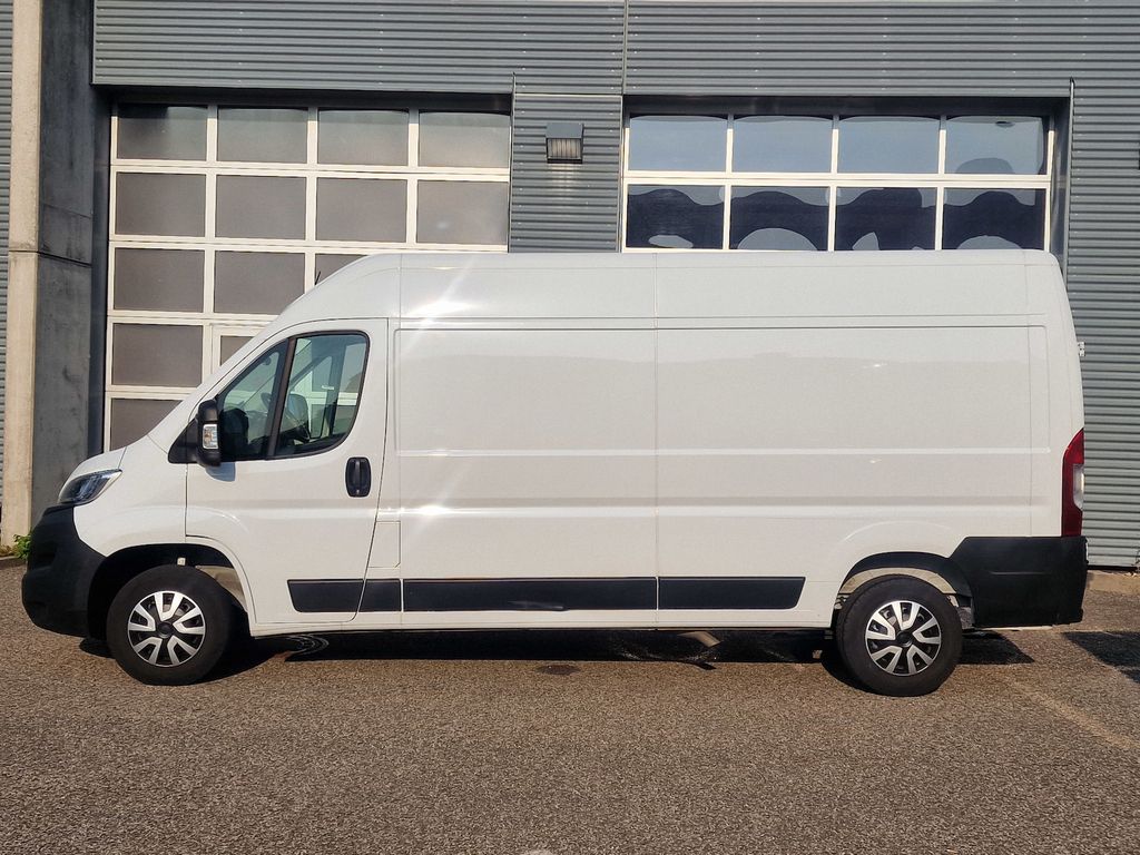 Opel Movano 2023