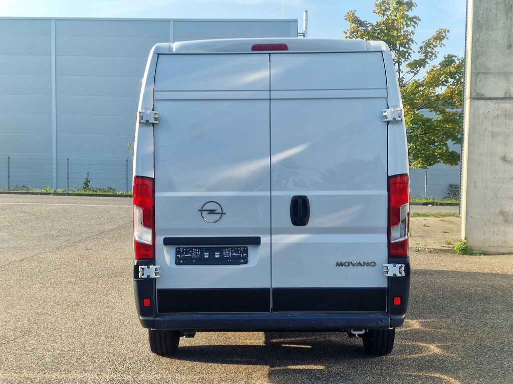 Opel Movano 2023
