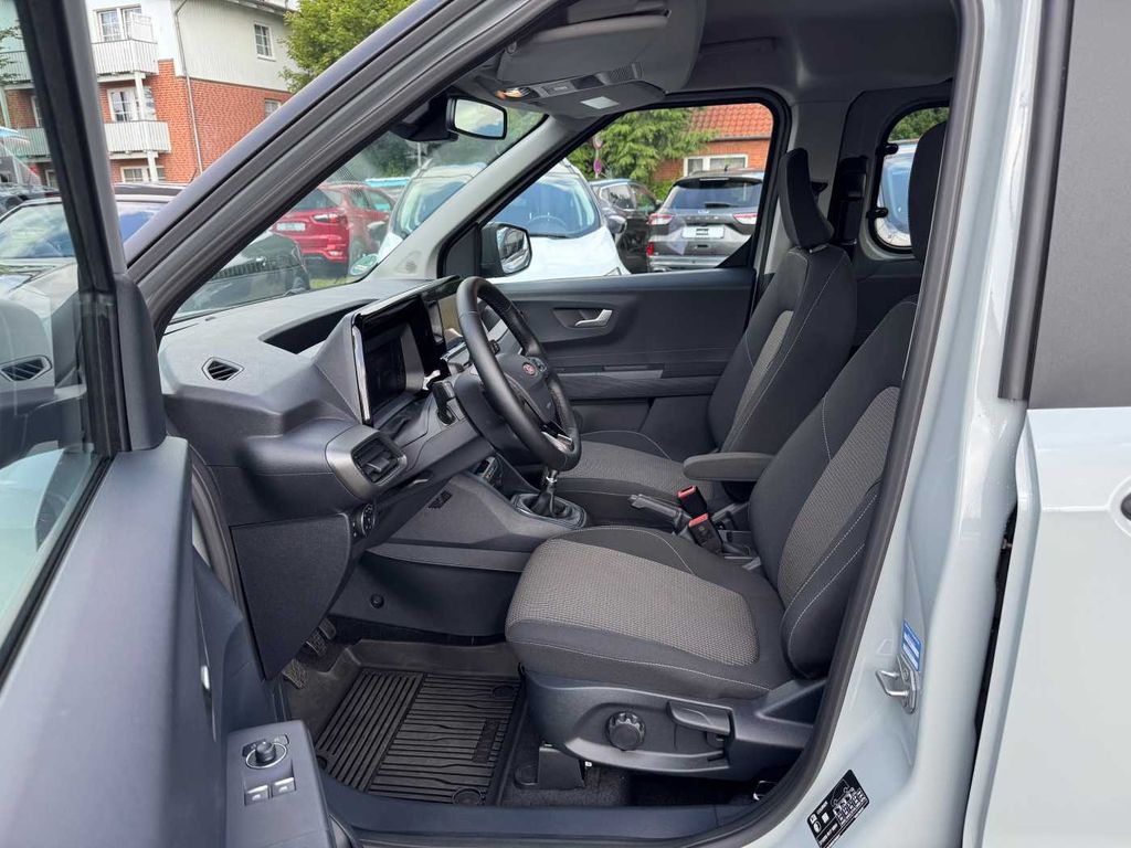 Ford Tourneo Courier 2025
