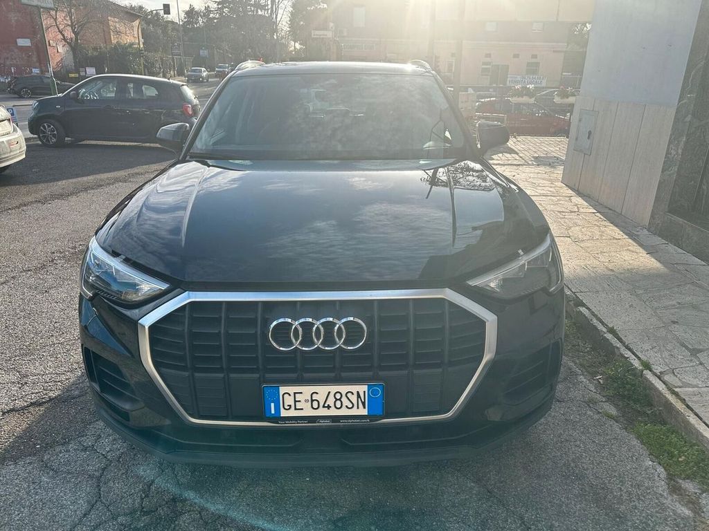 Audi Q3 2021