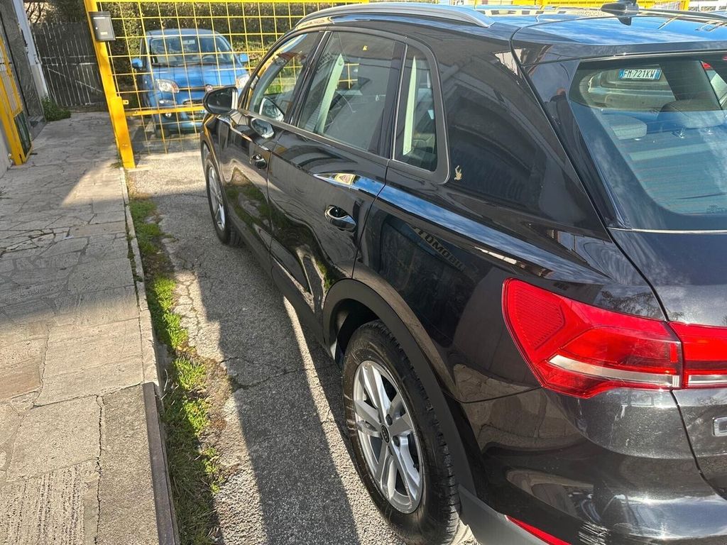 Audi Q3 2021