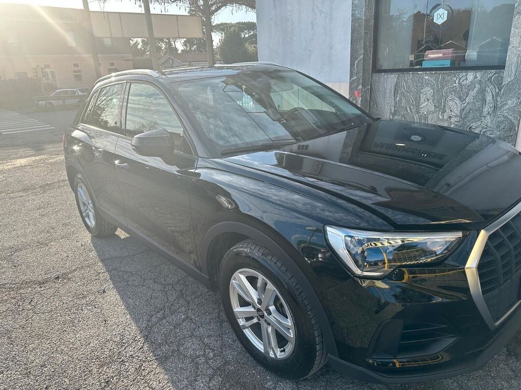 Audi Q3 2021