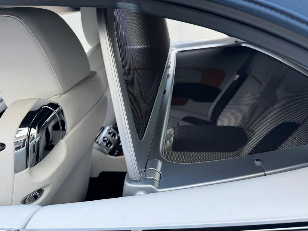 Rolls-Royce Dawn 2018