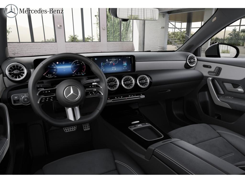 Mercedes-Benz A 200 2025