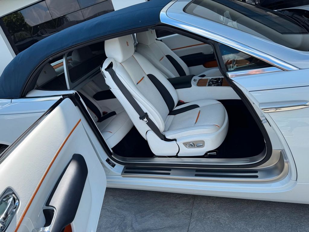 Rolls-Royce Dawn 2018