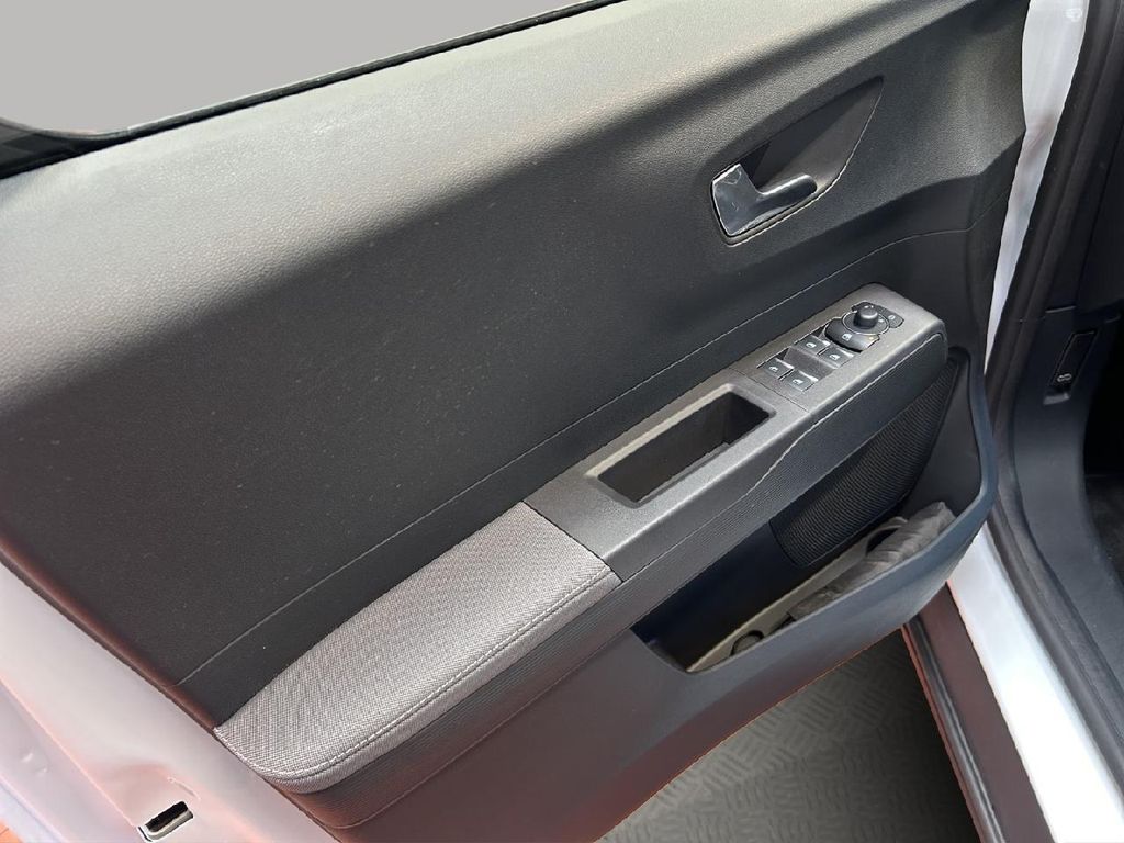 Ford Tourneo Courier 2025