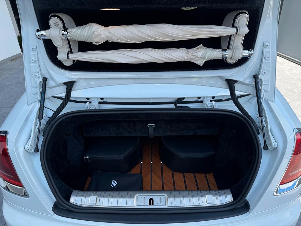 Rolls-Royce Dawn 2018