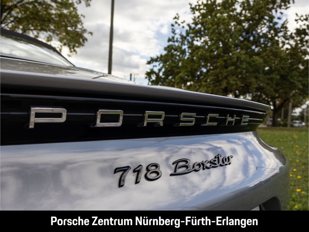 Porsche Boxster 2024