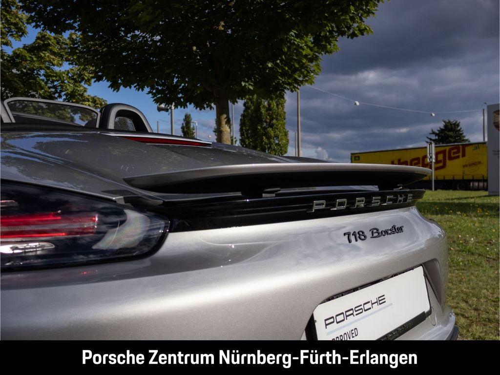 Porsche Boxster 2024