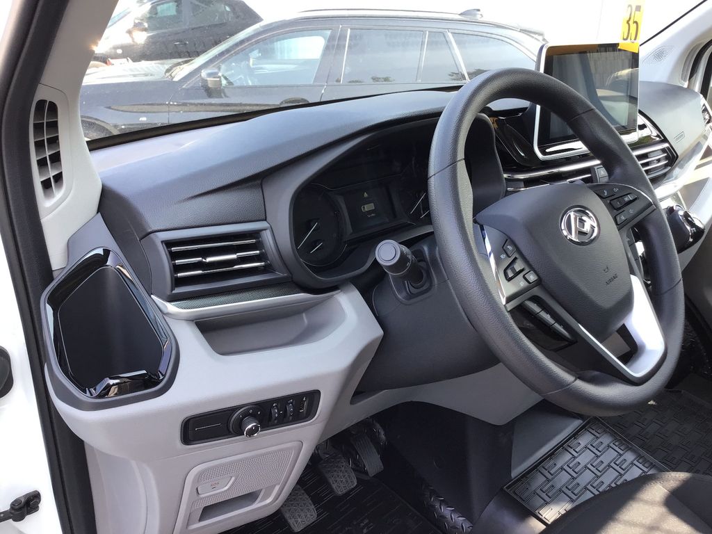 Maxus Deliver 9 2024