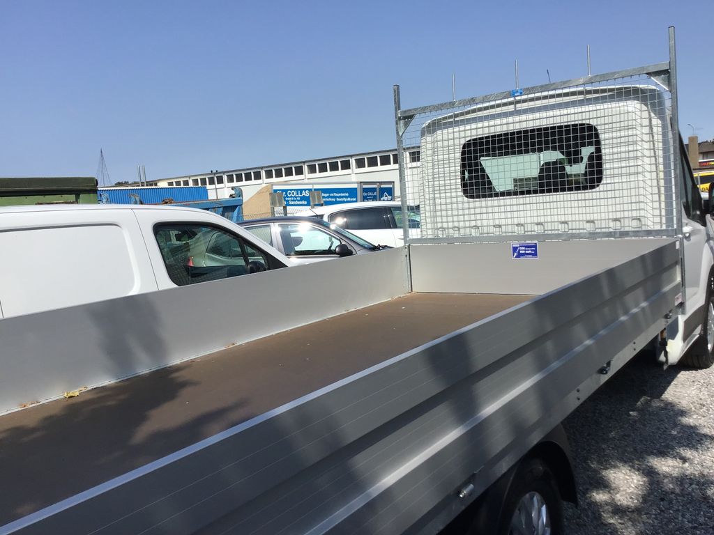 Maxus Deliver 9 2024