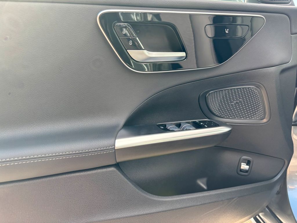 Mercedes-Benz C 200 2024